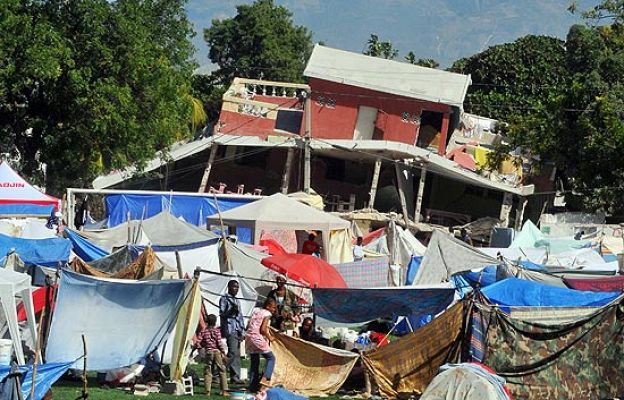  - Barricadas de cadáveres en Haití