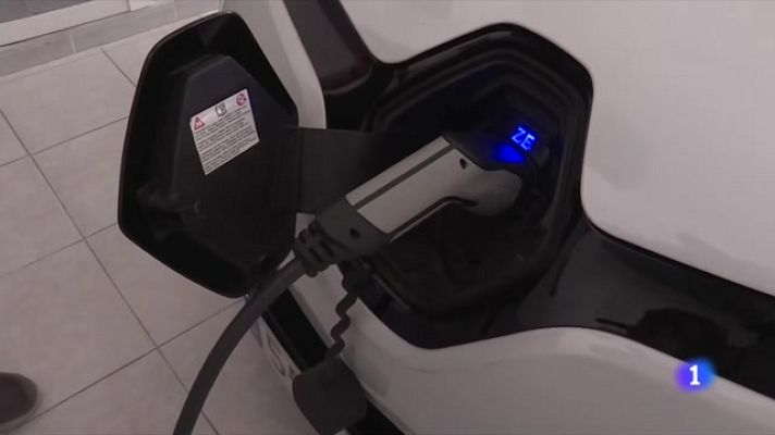 L'Informatiu - Catalunya és la comunitat amb més punts de recàrrega