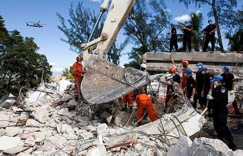 Los equipos de rescate han restreado el 60% de las zonas afectadas | Ver