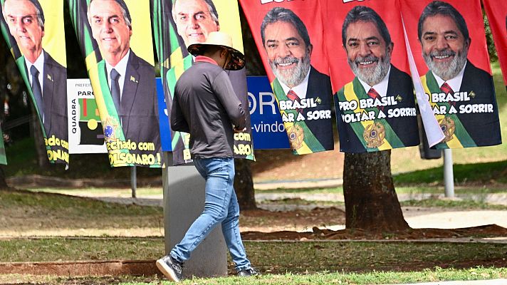 Telediario 2 - Los candidatos se disputan el voto evangélico en Brasil