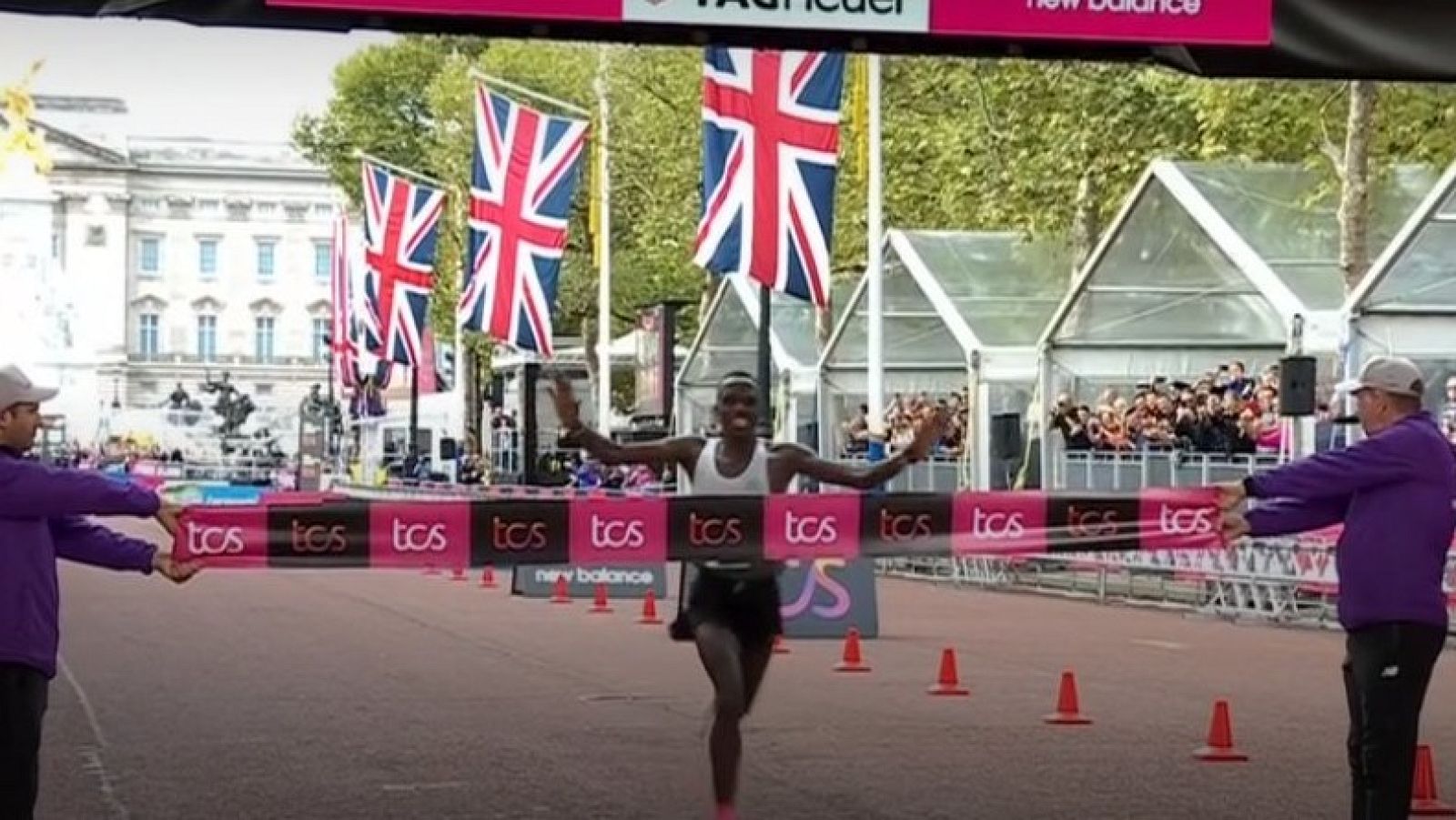 Atletismo | Amos Kipruto gana la Maratón de Londres - Atletismo | Ver