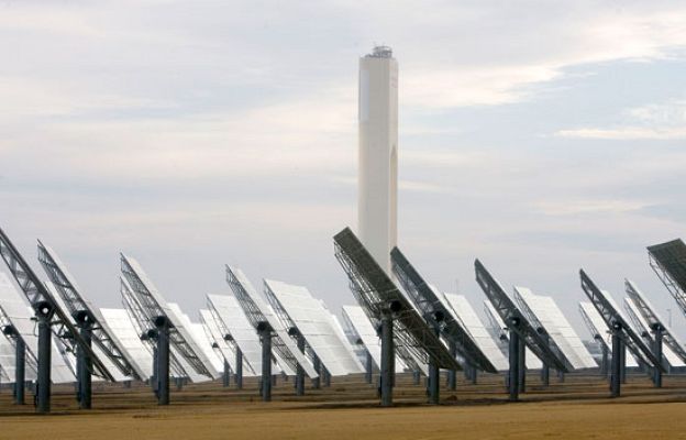  - Visitan planta termosolar