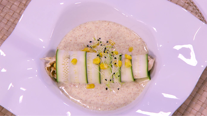 Saber vivir - Receta de canelones de calabacín con bechamel saludable