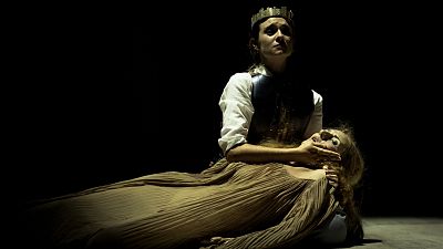 Queen Lear - Atenci�n obras - ver ahora