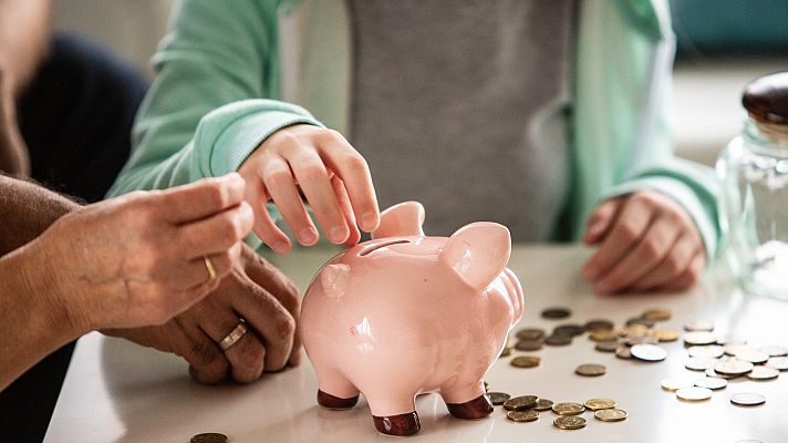 Telediario 1 - Educación financera: la asignatura pendiente en los hogares