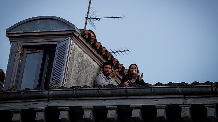 Telediario 2 - Más irascibles, menos extrovertidos, menos amables: cómo la pandemia ha cambiado nuestra personalidad