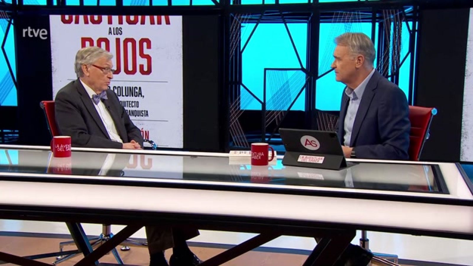 Salvador Gómez Valdés entrevista al catedrático Ángel Viñas, sobre su libro "Castigar a los Rojos".