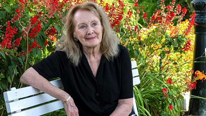 Telediario 1 - La escritora francesa Annie Ernaux, Premio Nobel de Literatura 2022
