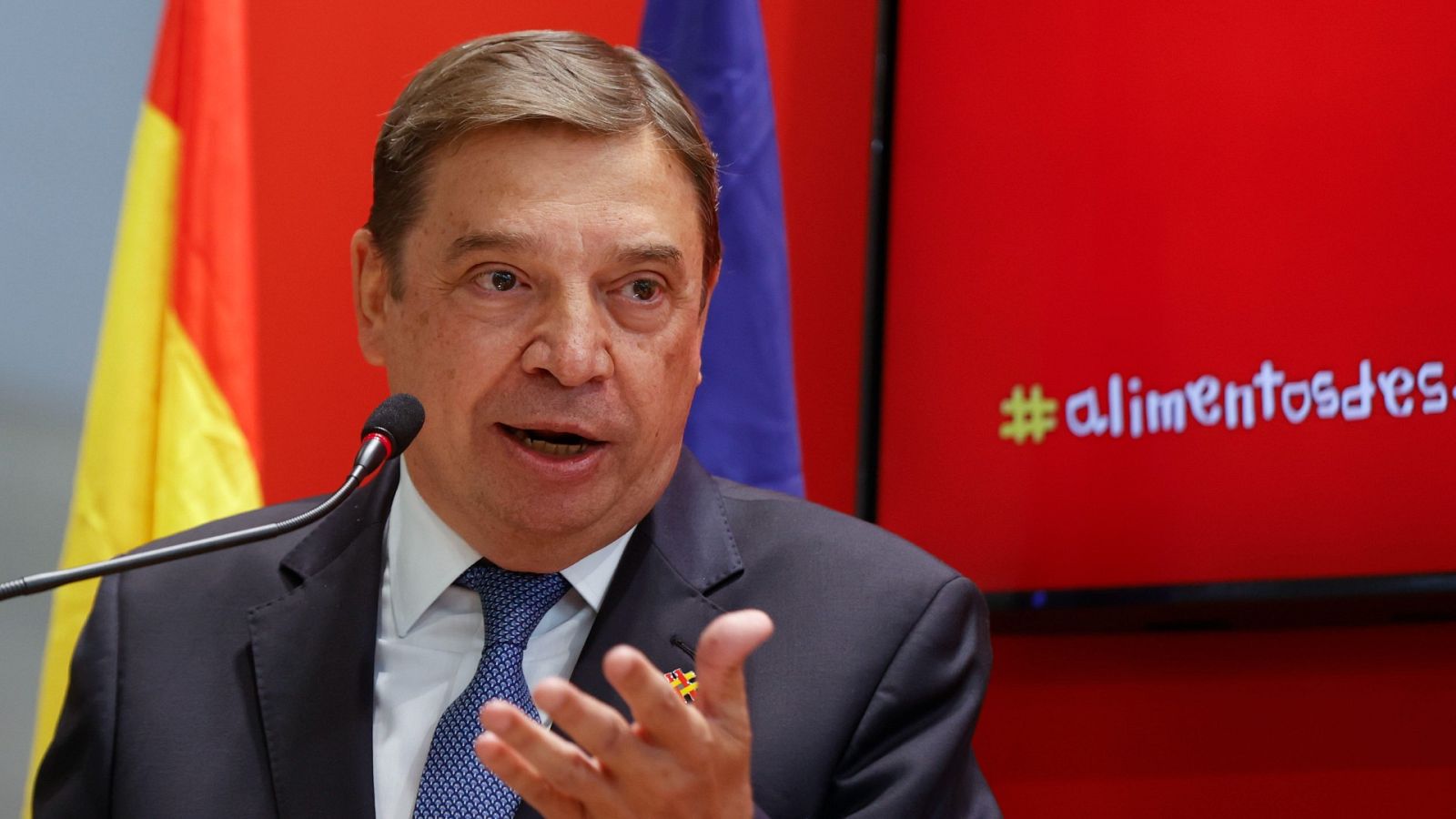 Planas asegura que la CE cayó en contradicciones en las vedas a la pesca de fondo