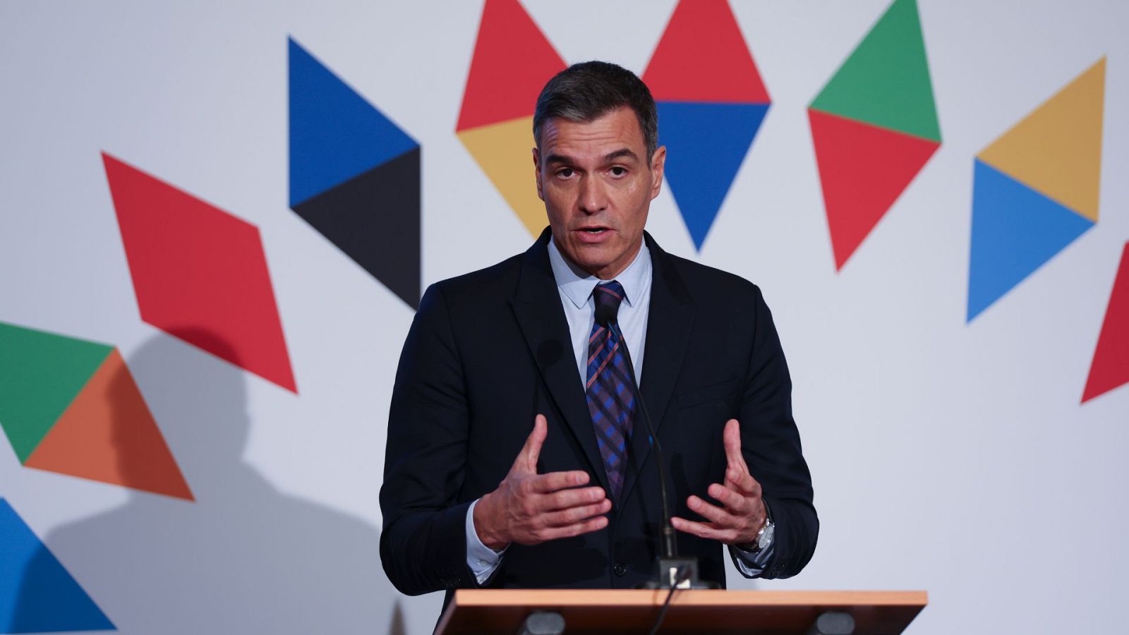 Sánchez, sobre la salida de Junts del Govern: "En estos momentos tan difíciles, el valor de la estabilidad es fundamental"