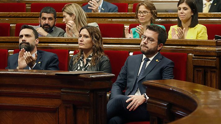 Telediario 2 - El Govern se rompe: así ha sido el camino de discrepancias hasta la salida de Junts