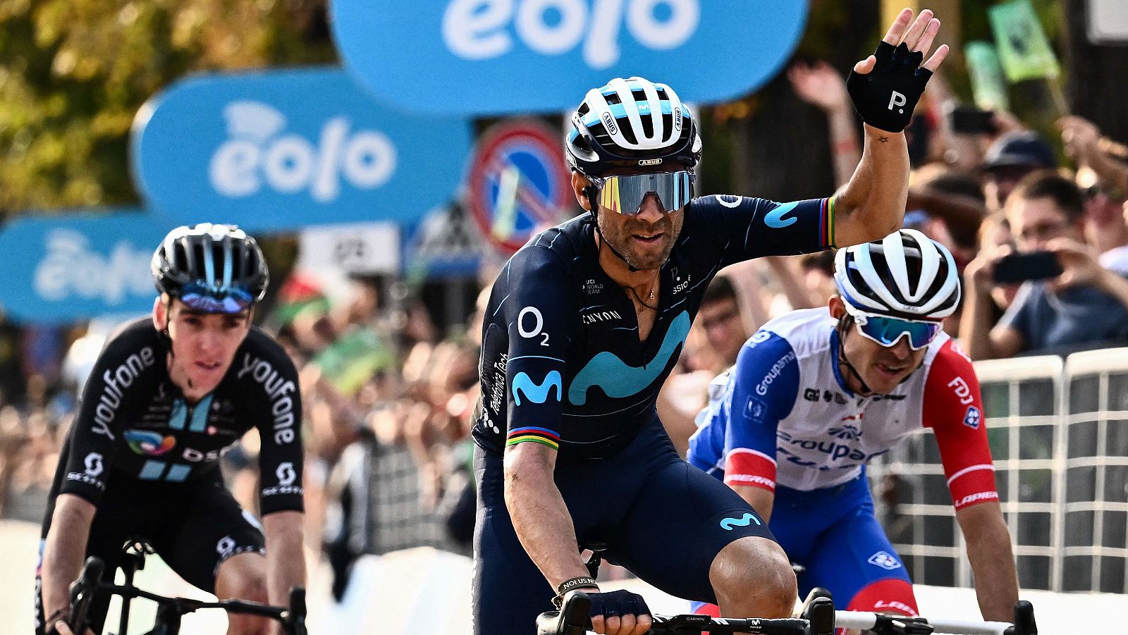 Valverde se despide del ciclismo con un sexto puesto en Lombardía - ver ahora
