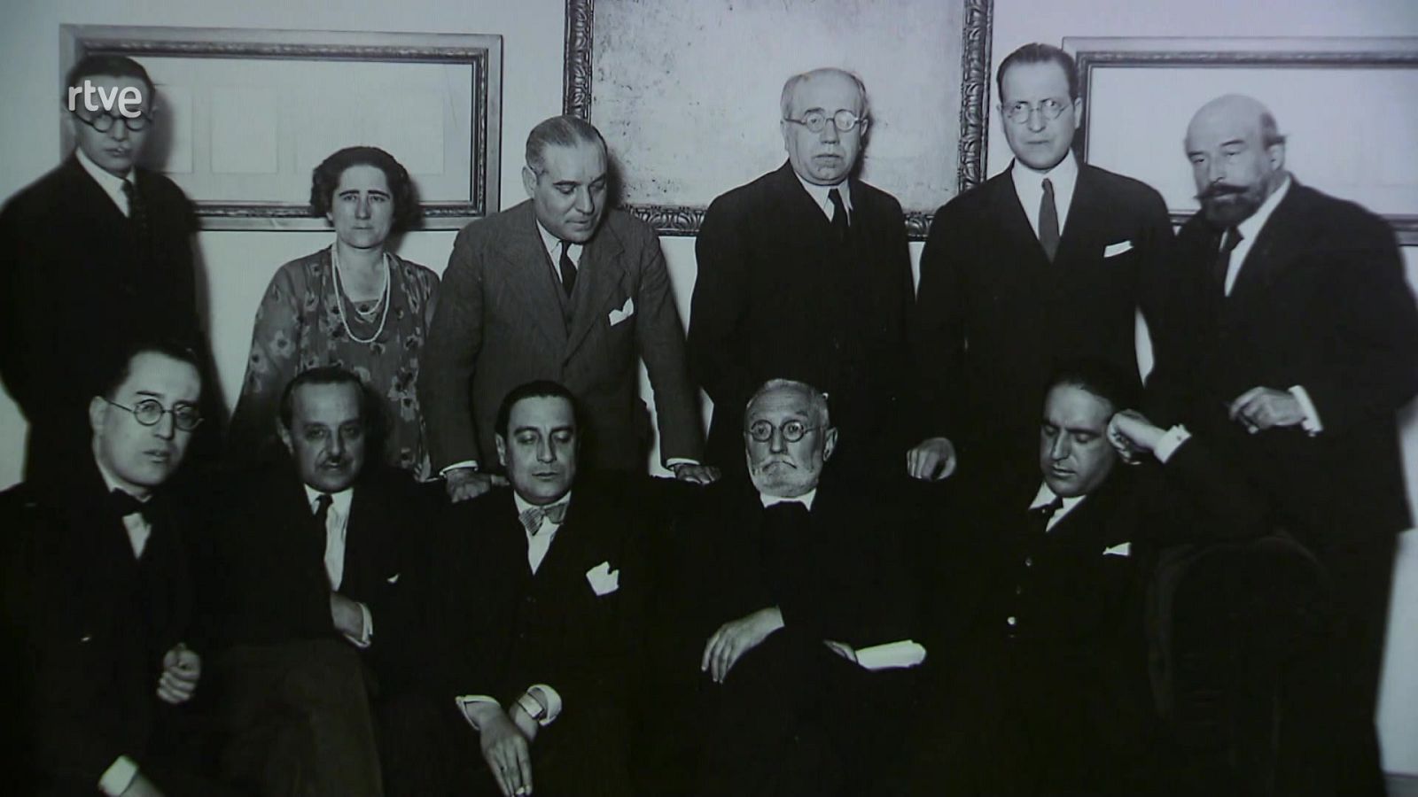 Se cumplen 50 años de la muerte de Clara Campoamor. La Biblioteca Nacional de España le dedica una exposición