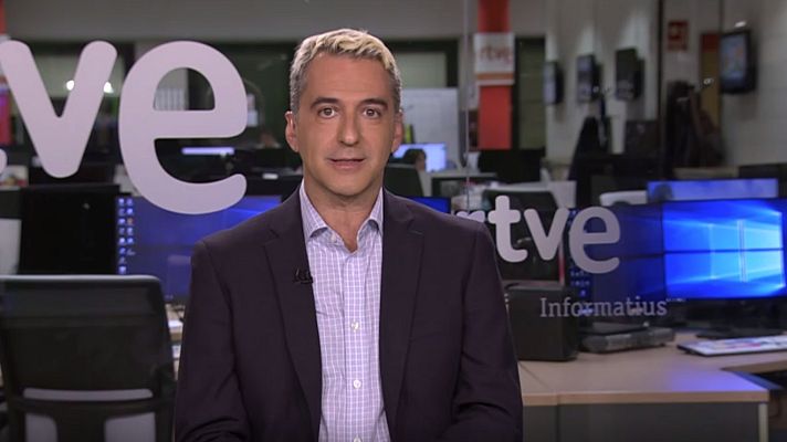 Telediario 2 - El actor Javi Martín presenta 'Bipolar y a mucha honra'