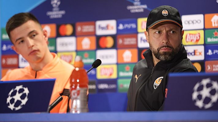 Telediario 1 - El Shakthar, un ejemplo de lucha contra la guerra