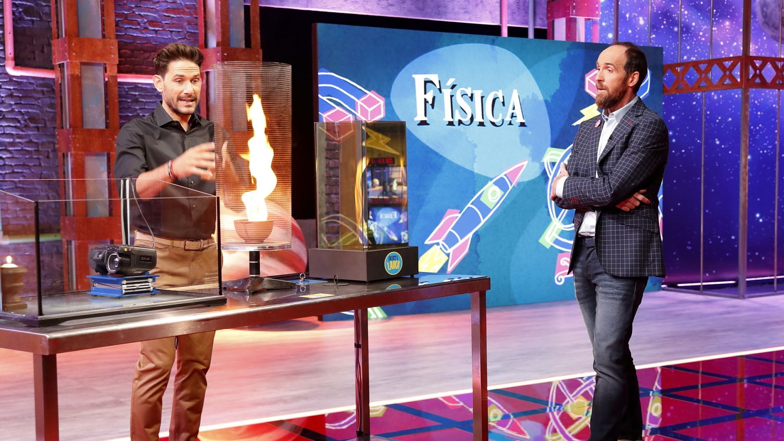 Órbita Laika - Física con Javier Santaolalla - Las formas del fuego