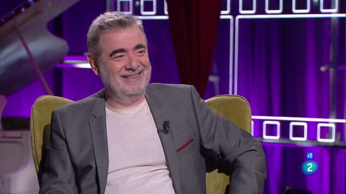 Punts de vista - Pau Arenós fa receptes resultones al llibre 'Cocina en casa'