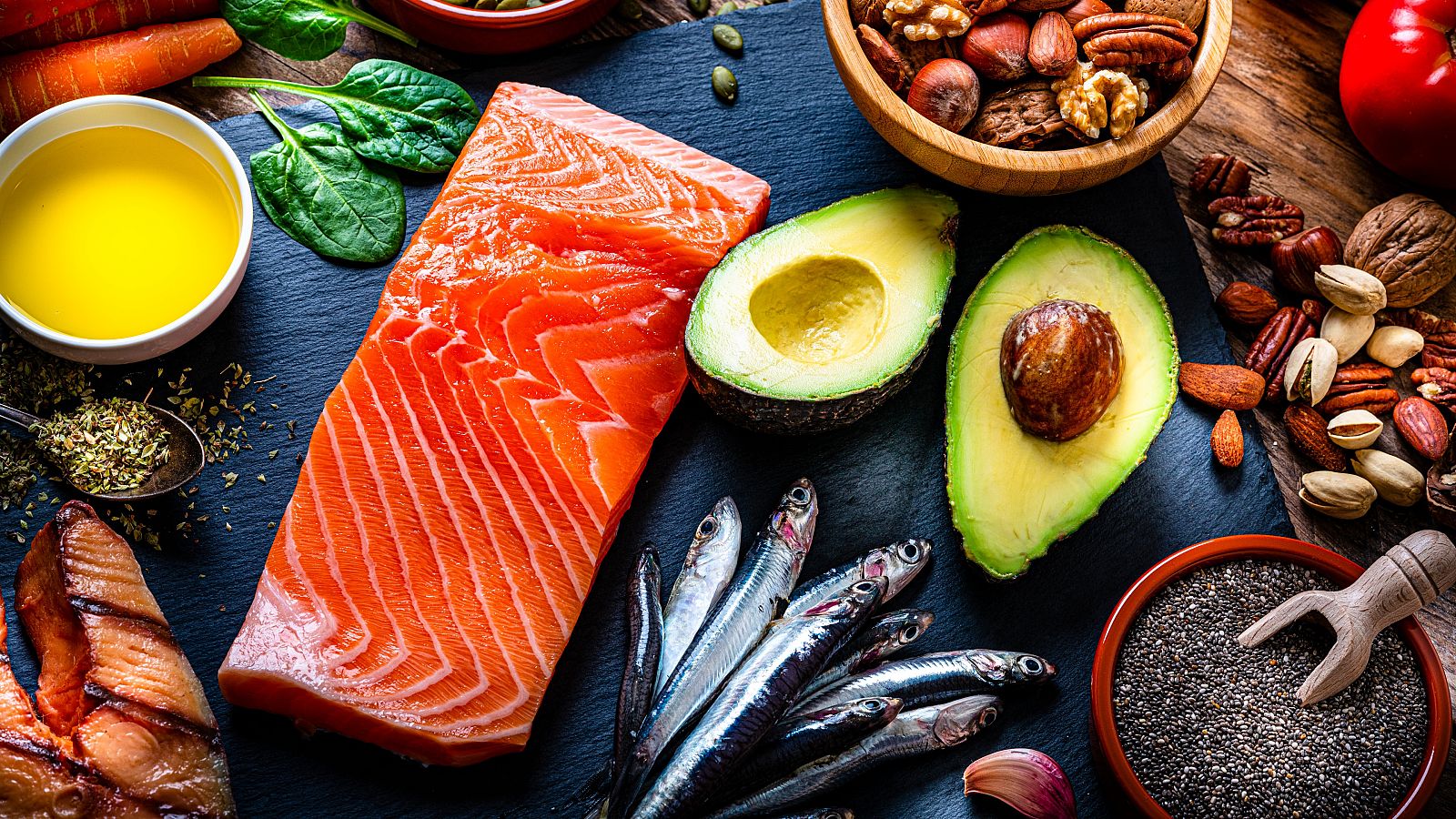 ¿Qué hace que unos alimentos sean saludables y otros no? | Ver