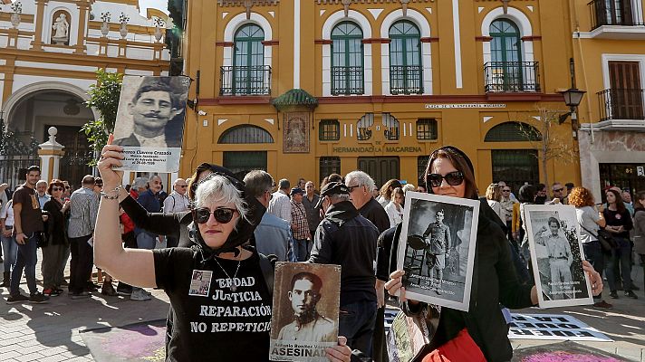 Telediario 1 - Queipo de Llano o Moscardó: las otras exhumaciones pendientes de la ley de Memoria Democrática
