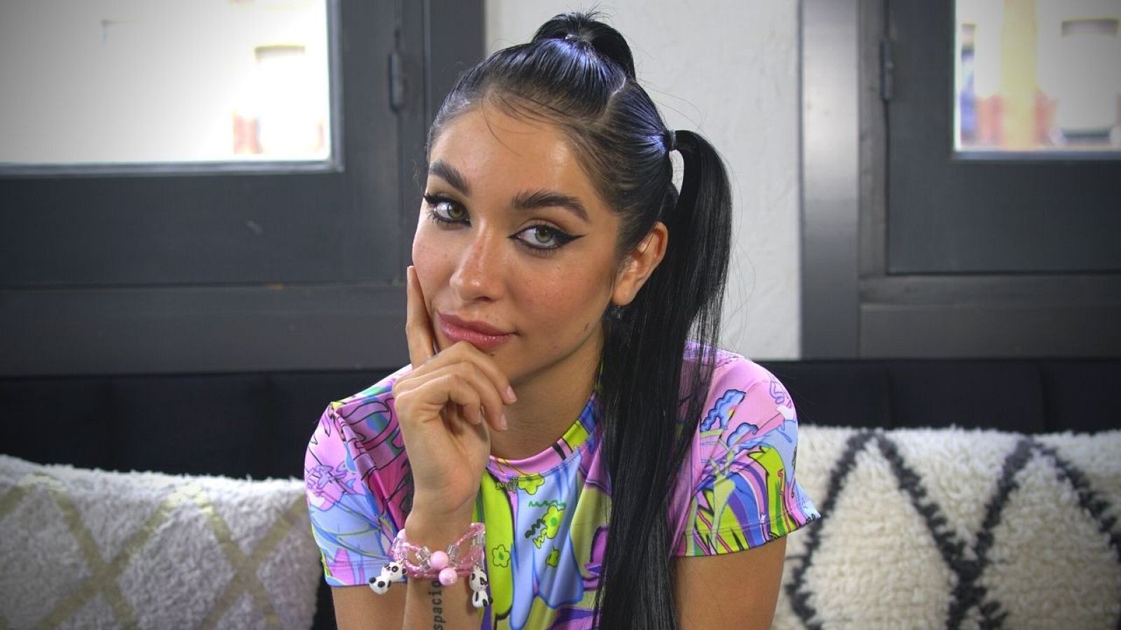 Entrevista a María Becerra, "la nena de Argentina"