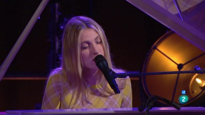 Punts de vista - Julieta Gracián interpreta 'Trenca'm el cor' al piano