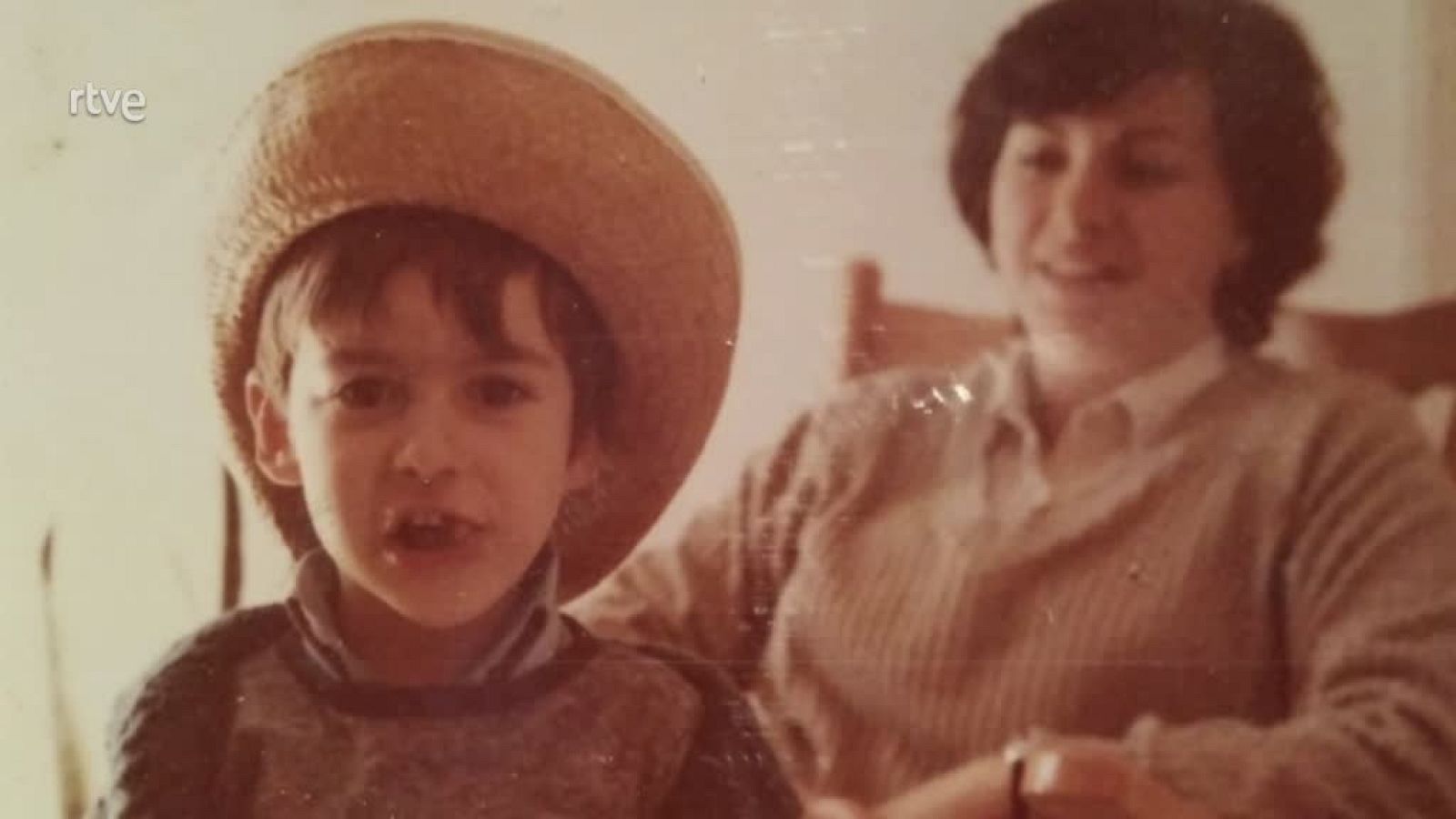 José Troncoso - Atención obras - ver ahora