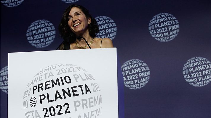 La noche en 24h - Cristina Campos, finalista Planeta 2022: "Es una historia de amor contemporánea"