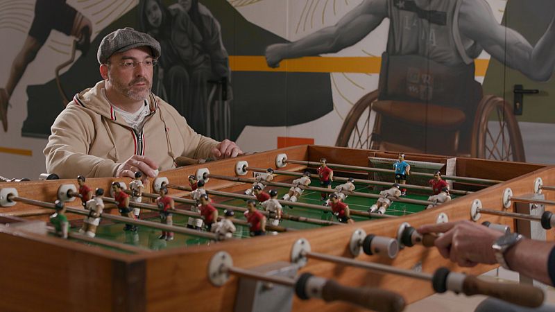 De seda y hierro - ¿En serio? - ver ahora