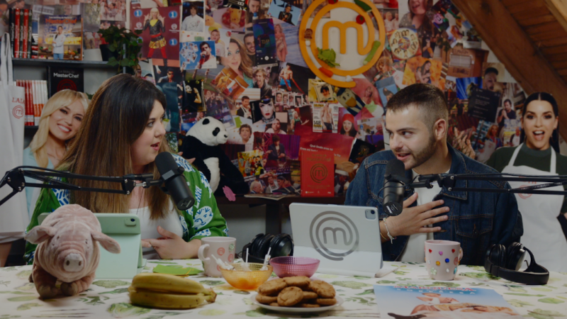 ¡Qué decirte que no sepas!' - Episodio 1: Amores y protestas