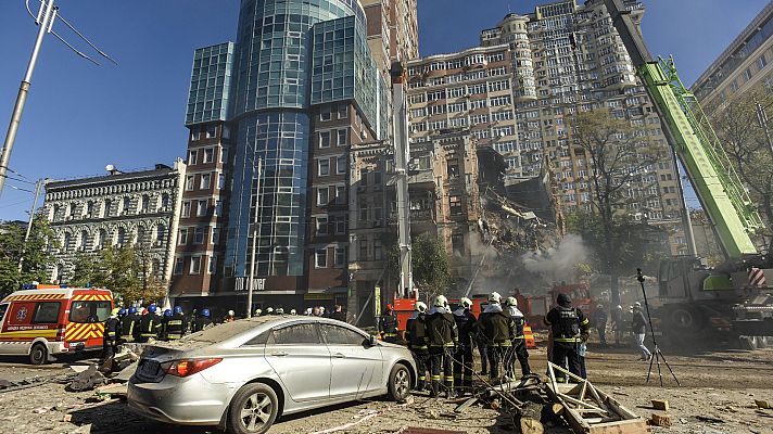 Informativo 24h - Rusia bombardea de nuevo Kiev con drones 'suicidas'