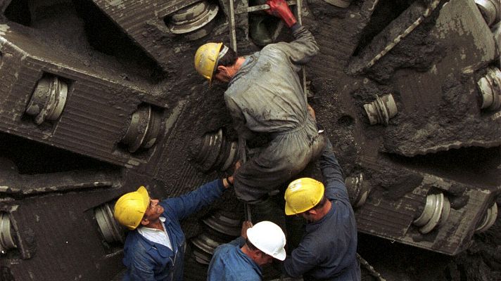 Telediario 1 - La guinda del plan para cambiar el 'chasis' de Bilbao