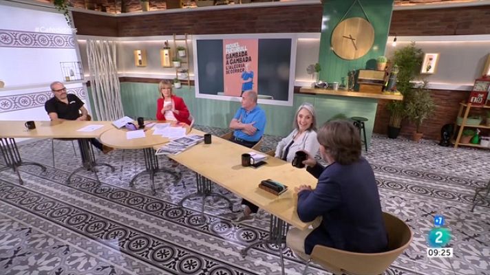 Cafè d'idees - Alícia Romero, David Cid i Balón amarillo, bandera arcoíris