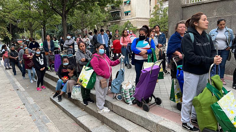 Vergüenza y rechazo social, la huella del estigma de la pobreza en España