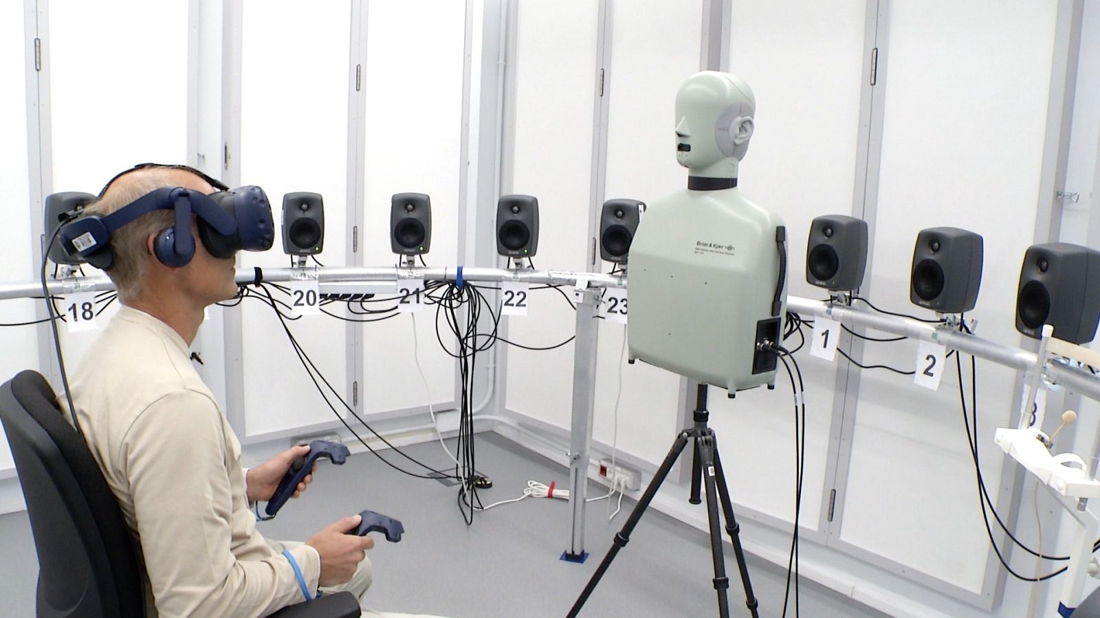 Zoom Net - Weird Market 2022, Tecnología auditiva y A Plague Tale Requiem - ver ahora