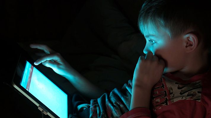 Documentos TV - Niños y tecnología