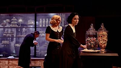 Tea rooms - Atenci�n obras - ver ahora