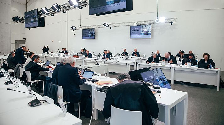 Telediario 1 - Continúa el juicio por el accidente de tren en Santiado que dejó 80 muertos