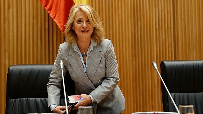 Telediario 2 - Elena Sánchez comparece ante la comisión de control parlamentario de RTVE