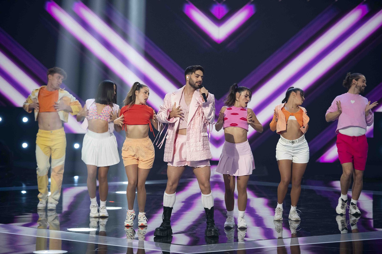 Benidorm Fest 2023: Actuación de Agoney en la presentación - Benidorm Fest | Ver