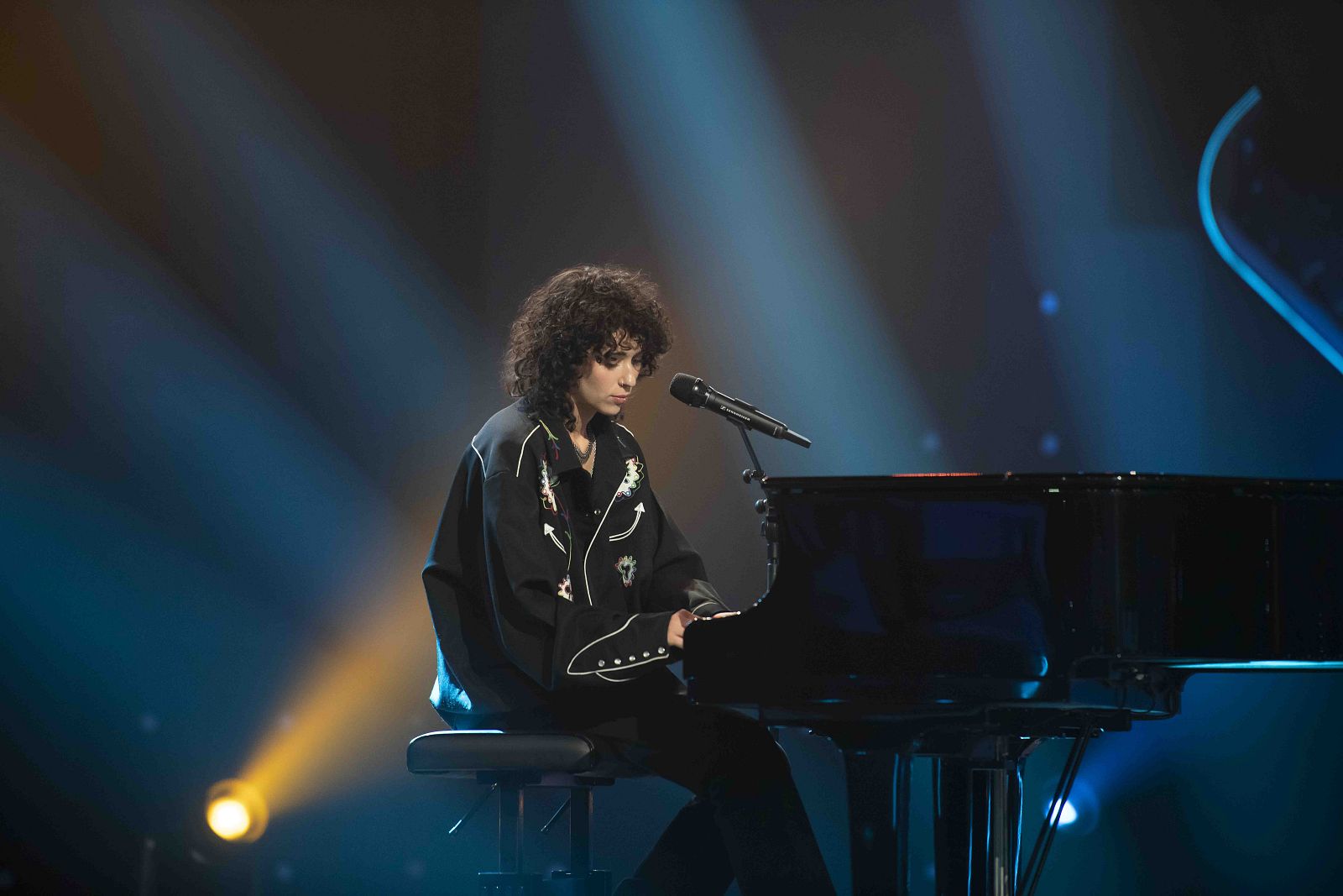 Benidorm Fest 2023: Actuación de Alicie Wonder en la presentación - Benidorm Fest | Ver