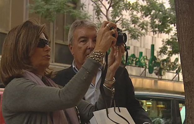 La 2 Noticias - "Fotos no gracias"