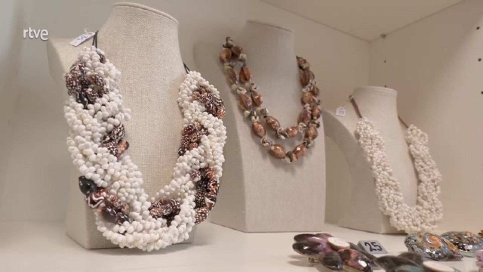 Aquí la Tierra - Collareiras, un oficio del siglo XIX