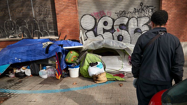 Informativo 24h - Tres de cada diez hogares en España no puede vivir en "condiciones dignas", según un informe de Cáritas