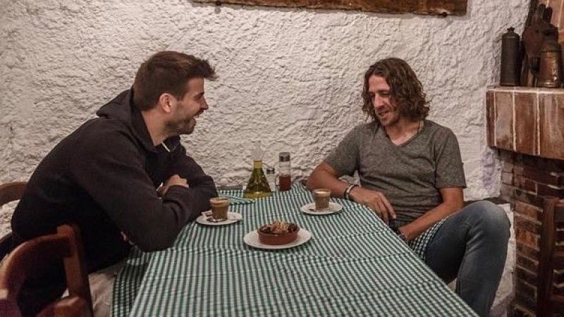 Rivales y compañeros despiden a Piqué, una leyenda del fútbol