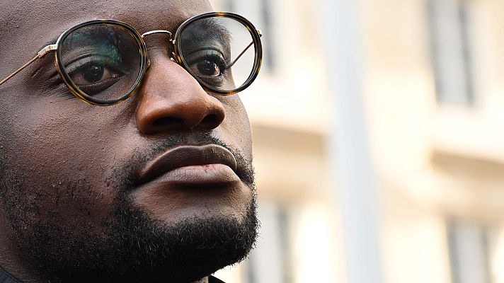 Telediario 1 - Polémica en Francia por el grito racista de un diputado de ultraderecha a un parlamentario de origen congoleño