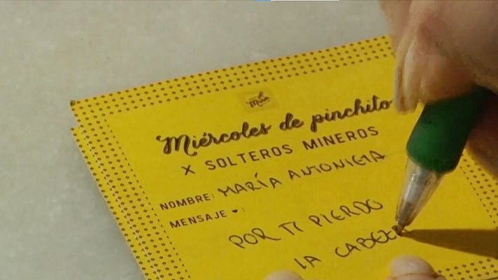 Telediario 1 - Un bar de Vigo promueve su particular Tinder: ligar sin redes ni móviles