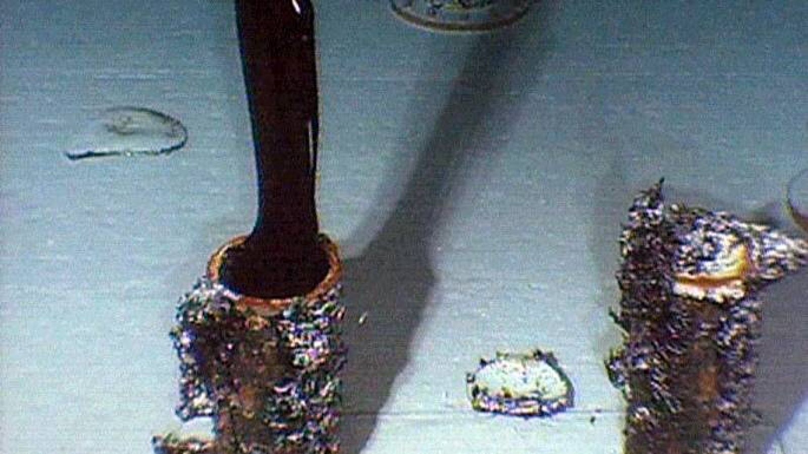 Rajoy: "Salen unos pequeños hilitos con aspecto de plastilina"