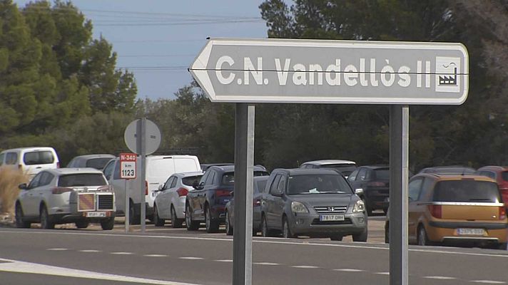 L'Informatiu - Vaga de bombers de centrals nuclears