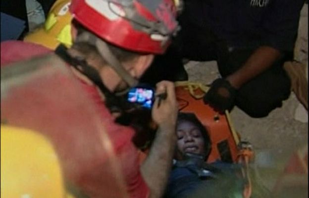  - Aún hay rescates en Haití