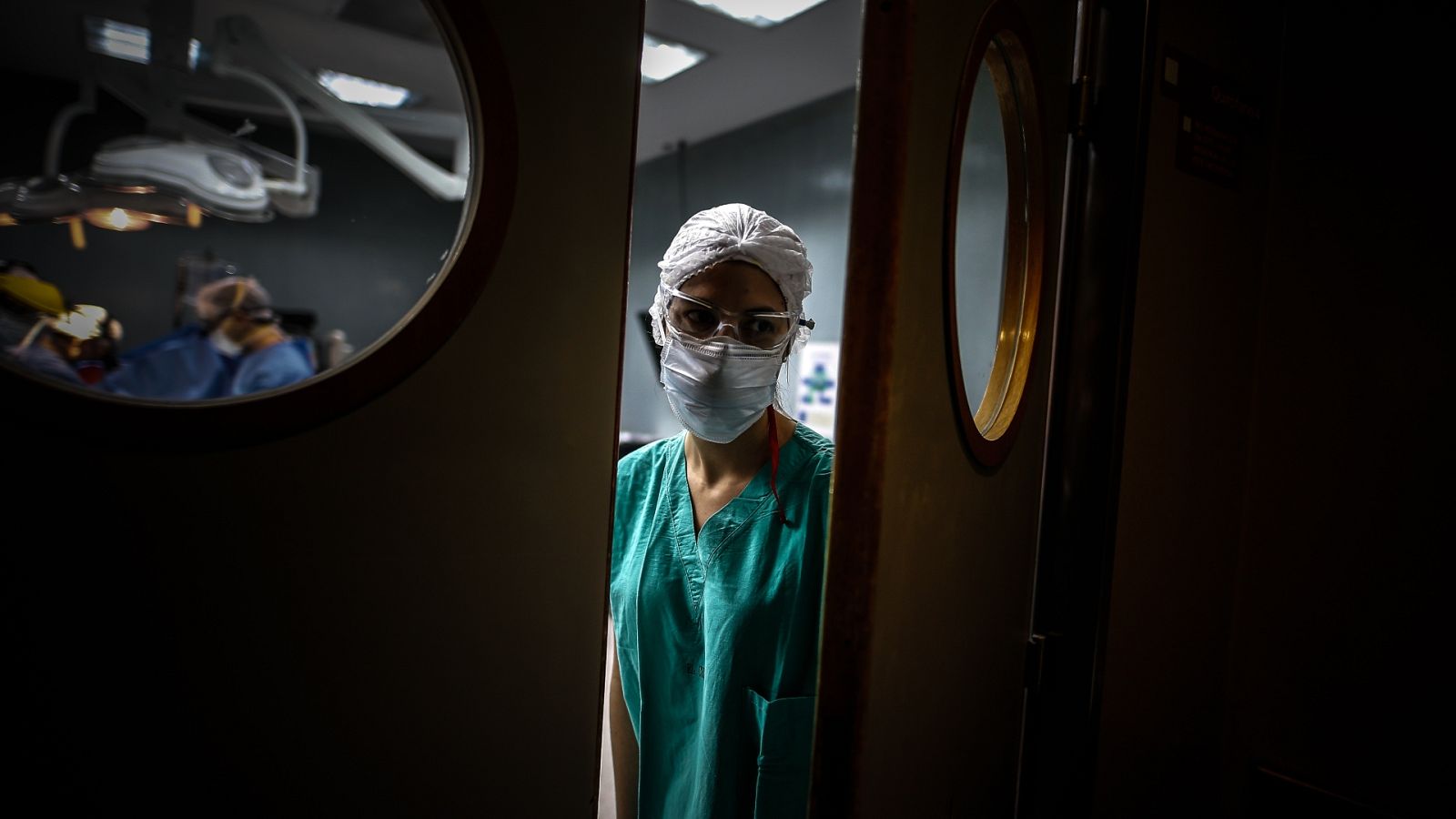 Cerca de 65.000 valencianos están a la espera de una operación